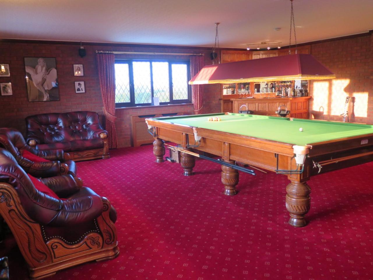 Swallowdale Spa B&B 4*