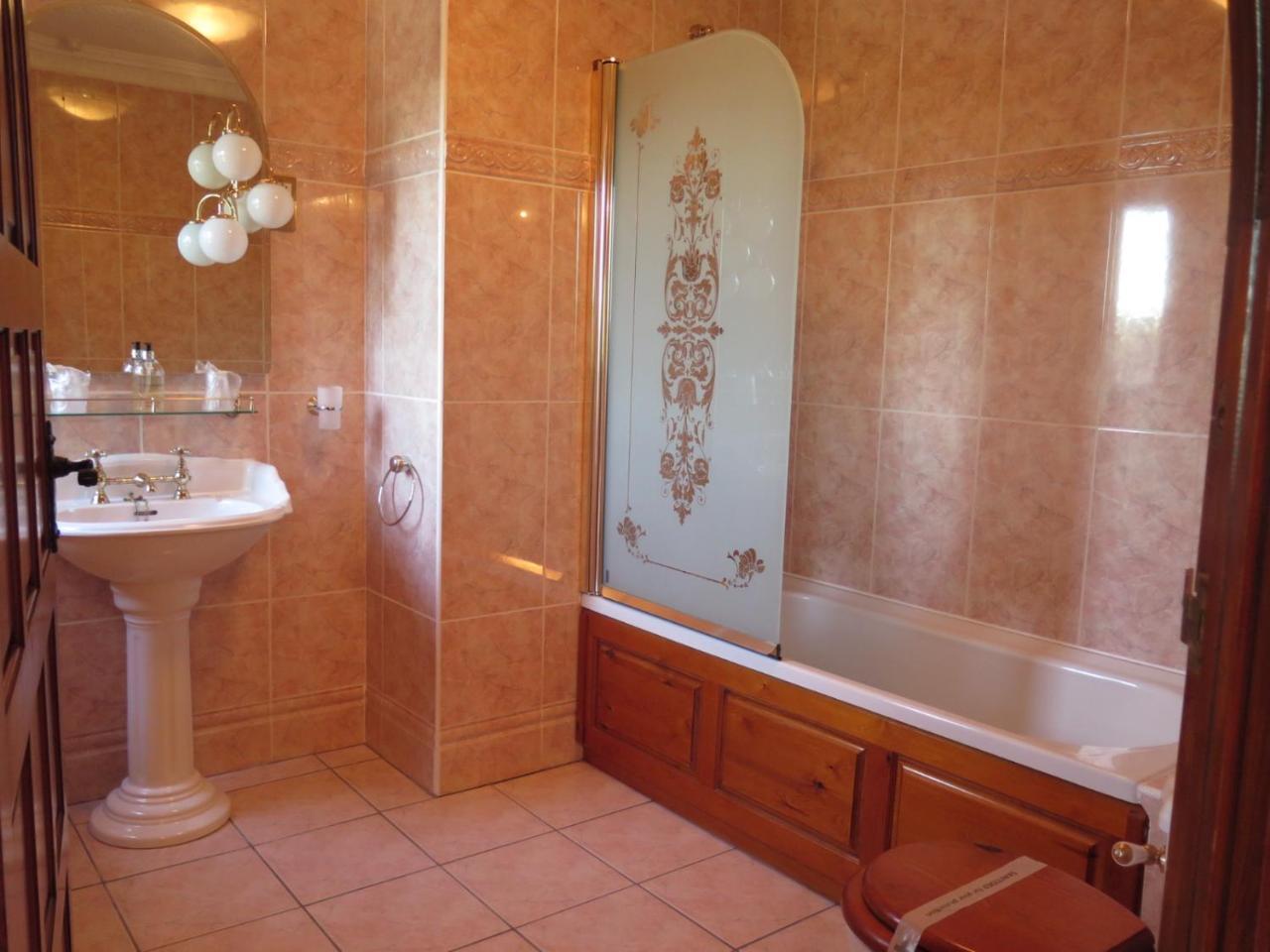 Swallowdale Spa B&B