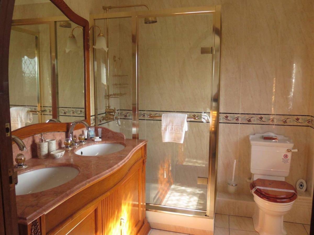 Bed & Breakfast Swallowdale Spa B&B 4*